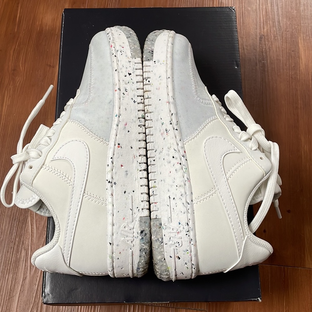 Nike Air Force 1 Crater sz 5 (like new) come with original box